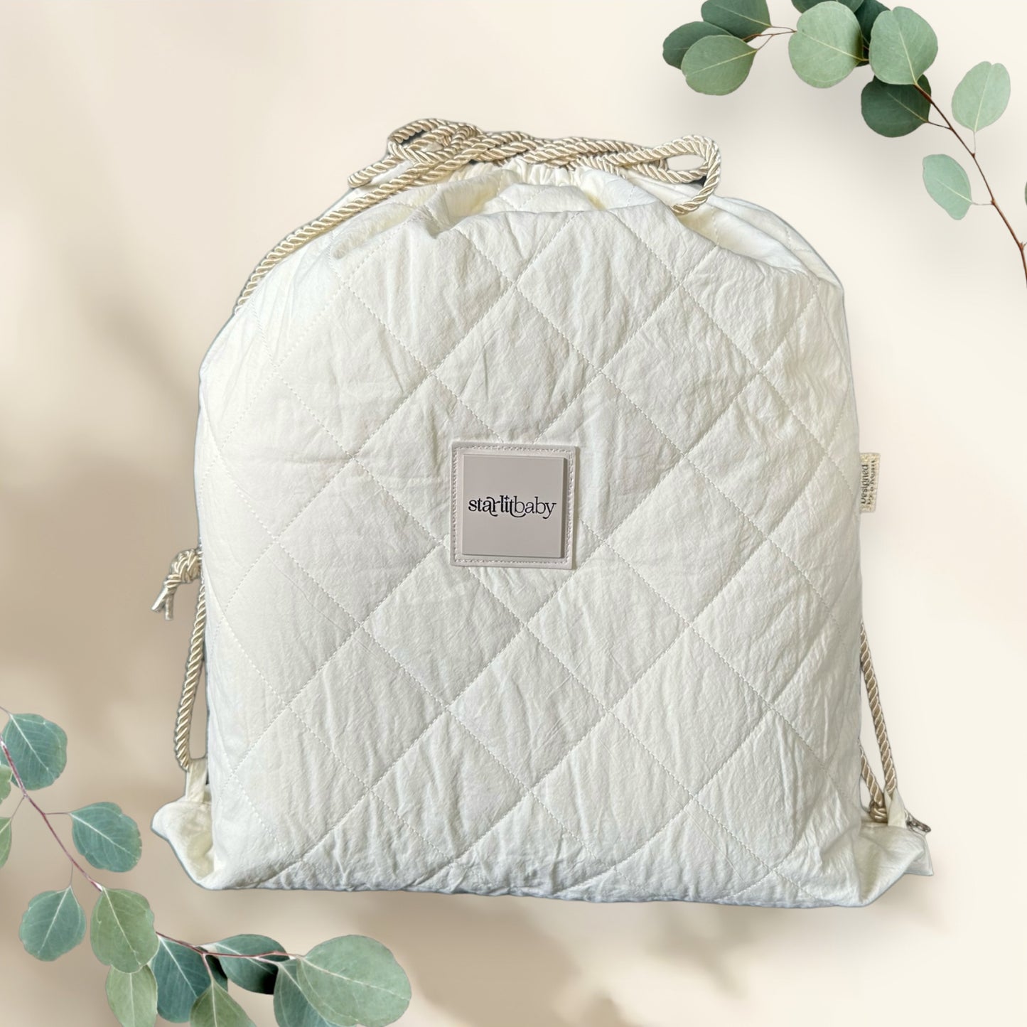 MOCHILA Starlitbaby Guarda tus muselinas, pañales y toallitas para irte de paseo con tu bebé.